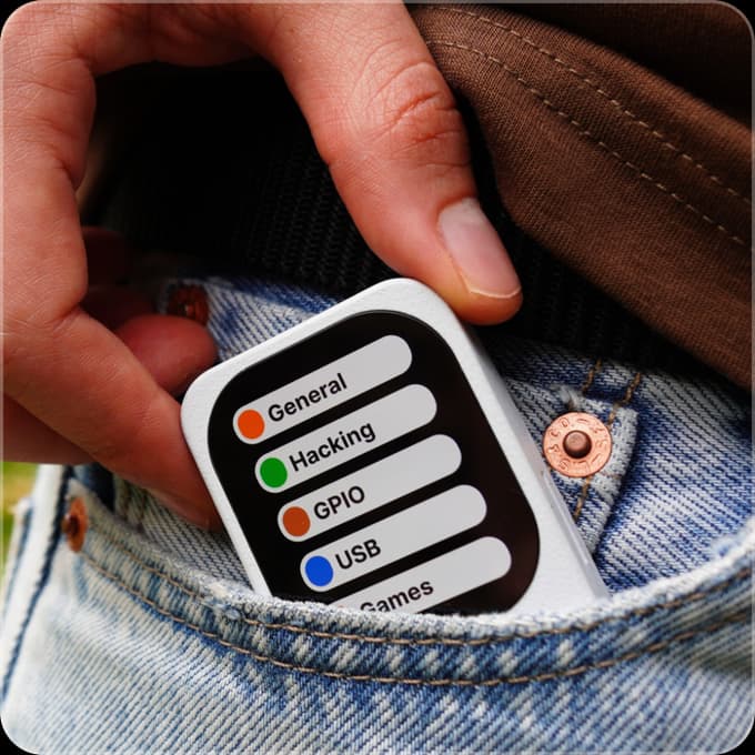 Kode Dot fits in your pocket